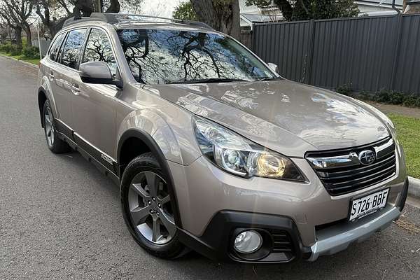 2014 Subaru Outback 2.5i  AWD MY14