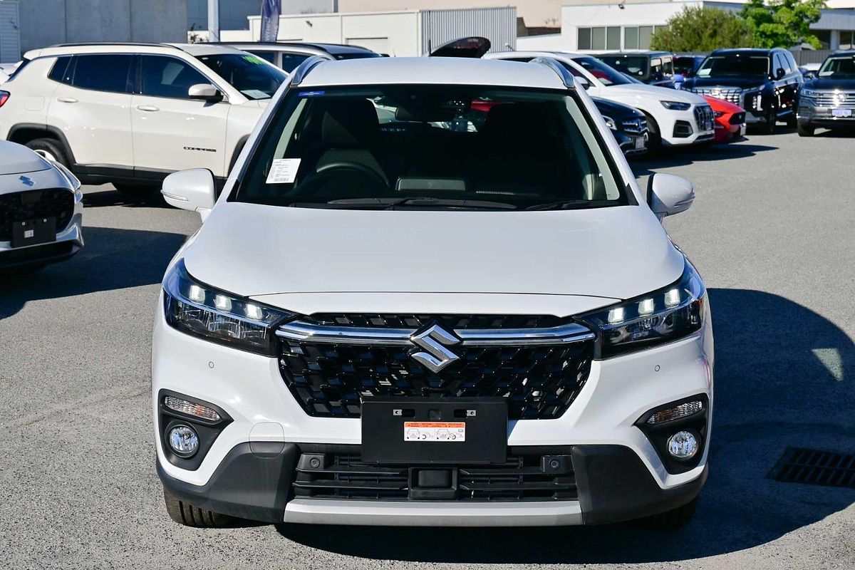 2025 Suzuki S-Cross JYB