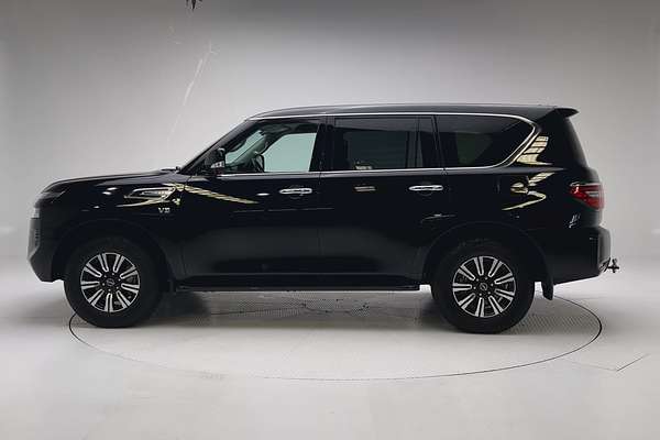 2023 Nissan Patrol Ti Y62 thumb-4