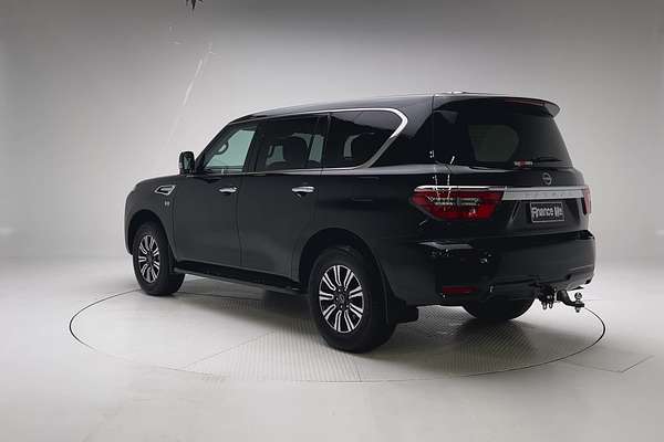 2023 Nissan Patrol Ti Y62 thumb-5