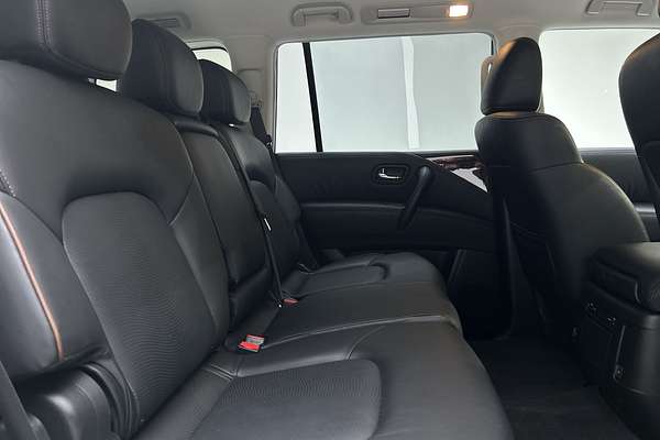 2023 Nissan Patrol Ti Y62 thumb-11