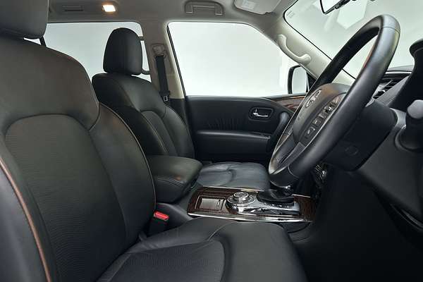 2023 Nissan Patrol Ti Y62 thumb-12