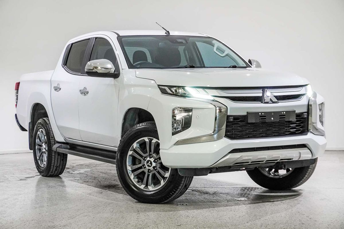 2022 Mitsubishi Triton GLS MR 4X4
