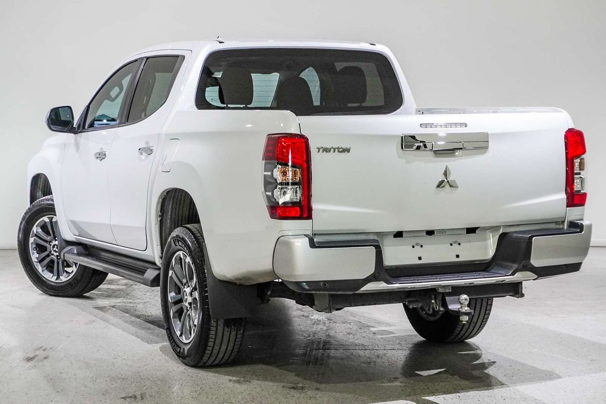 2022 Mitsubishi Triton GLS MR 4X4