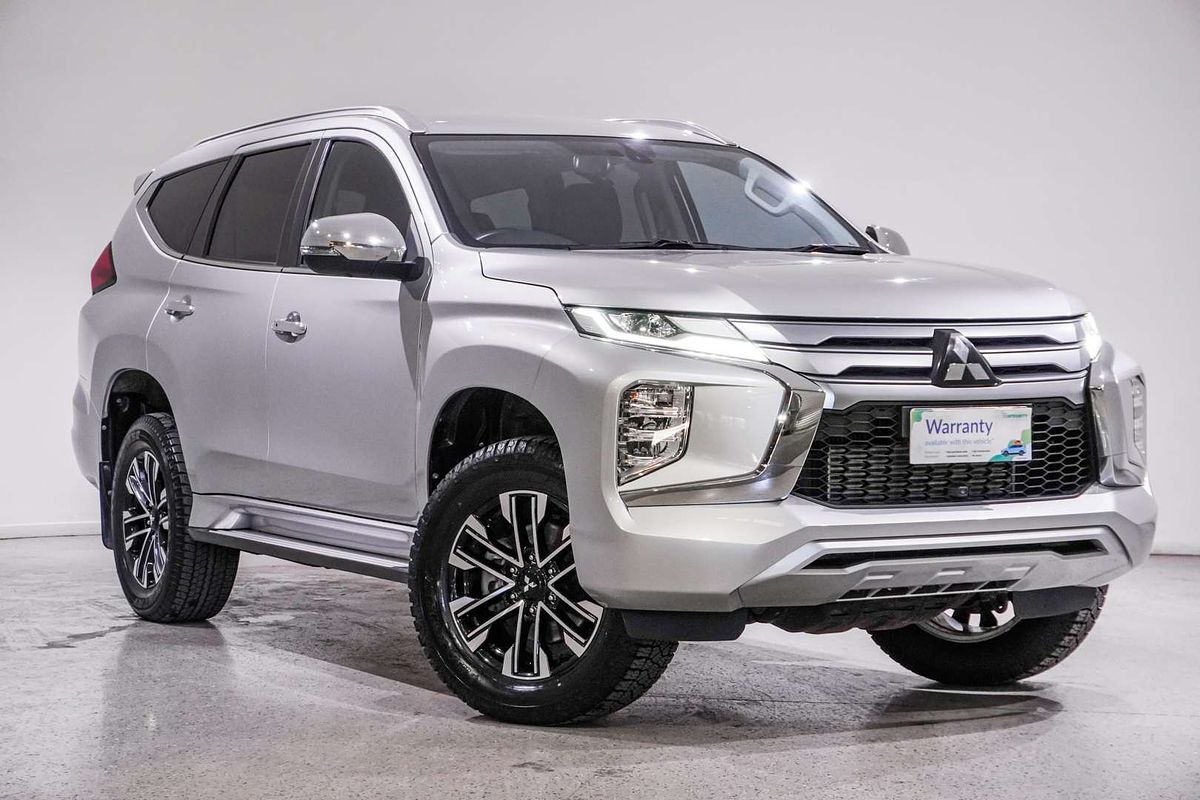 2022 Mitsubishi Pajero Sport GLS QF