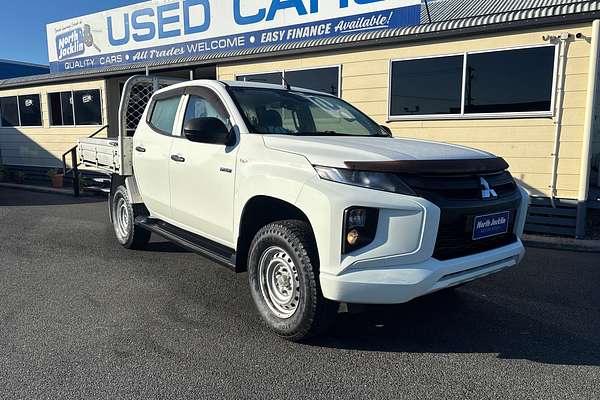 2022 Mitsubishi Triton GLX MR 4X4