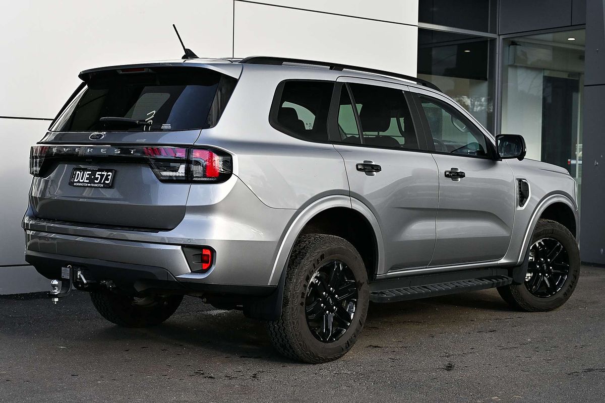2025 Ford Everest Black Edition 2.0L