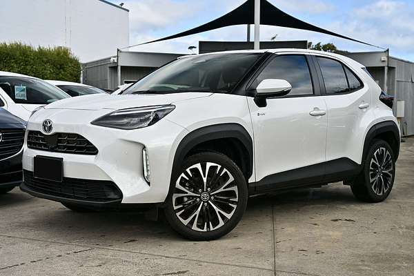 2025 Toyota Yaris Cross Urban MXPJ15R