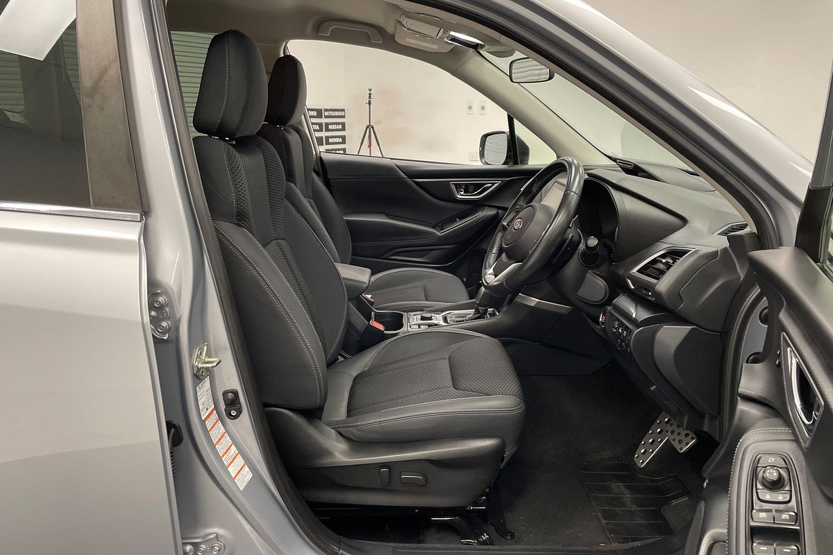 2019 Subaru Forester 2.5i Premium S5