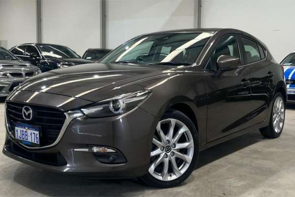 2017 Mazda 3 SP25 GT BN Series