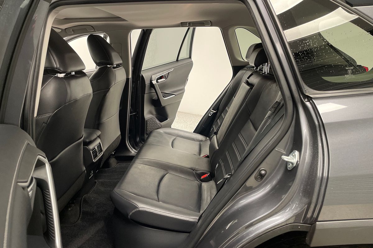 2020 Toyota RAV4 Cruiser