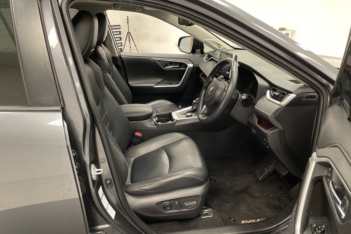 2020 Toyota RAV4 Cruiser