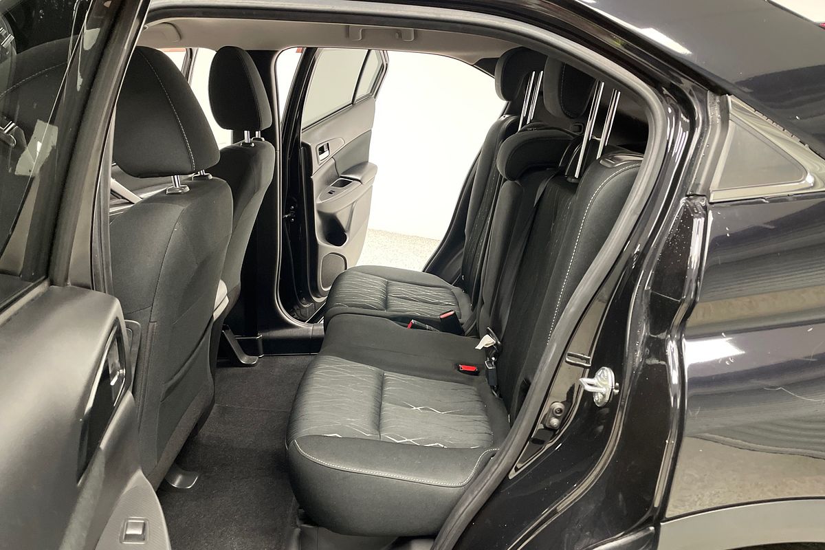 2018 Mitsubishi Eclipse Cross LS YA