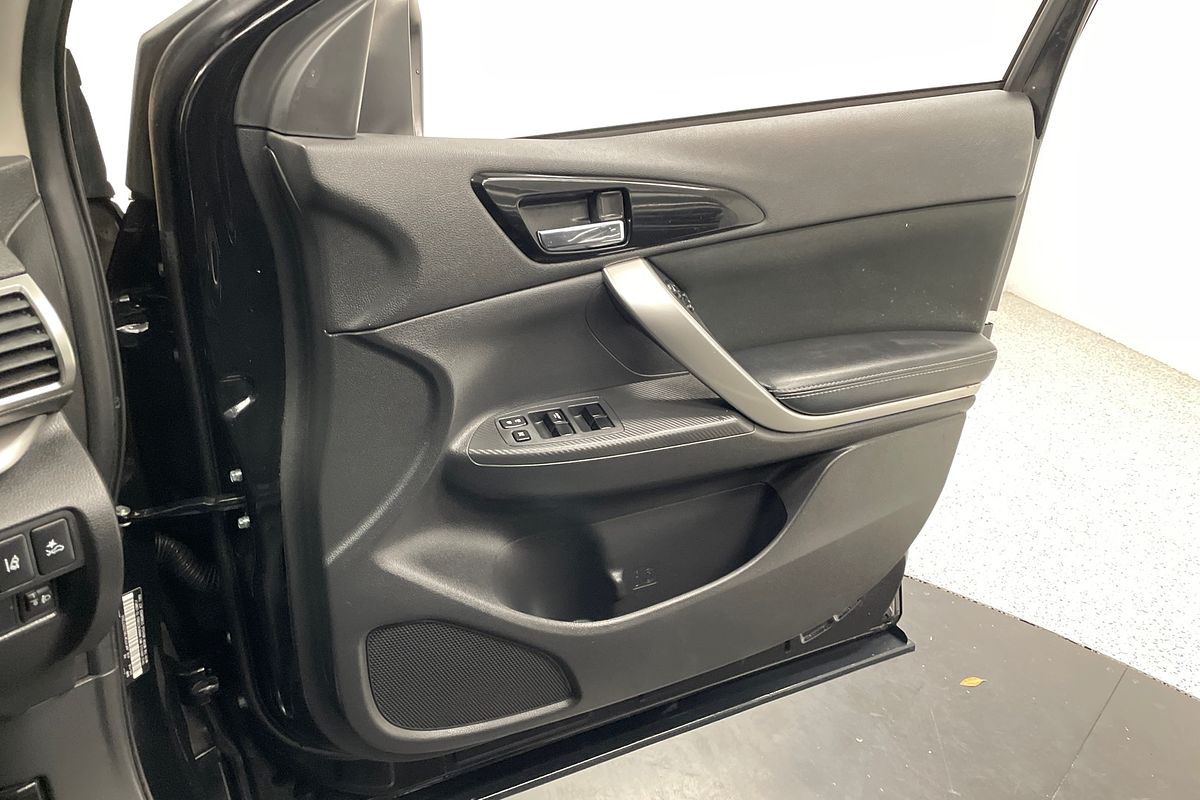 2018 Mitsubishi Eclipse Cross LS YA