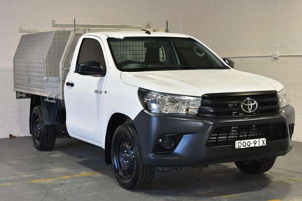 2017 Toyota Hilux Workmate TGN121R Rear Wheel Drive