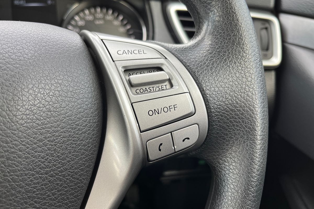2017 Nissan X-TRAIL ST T32