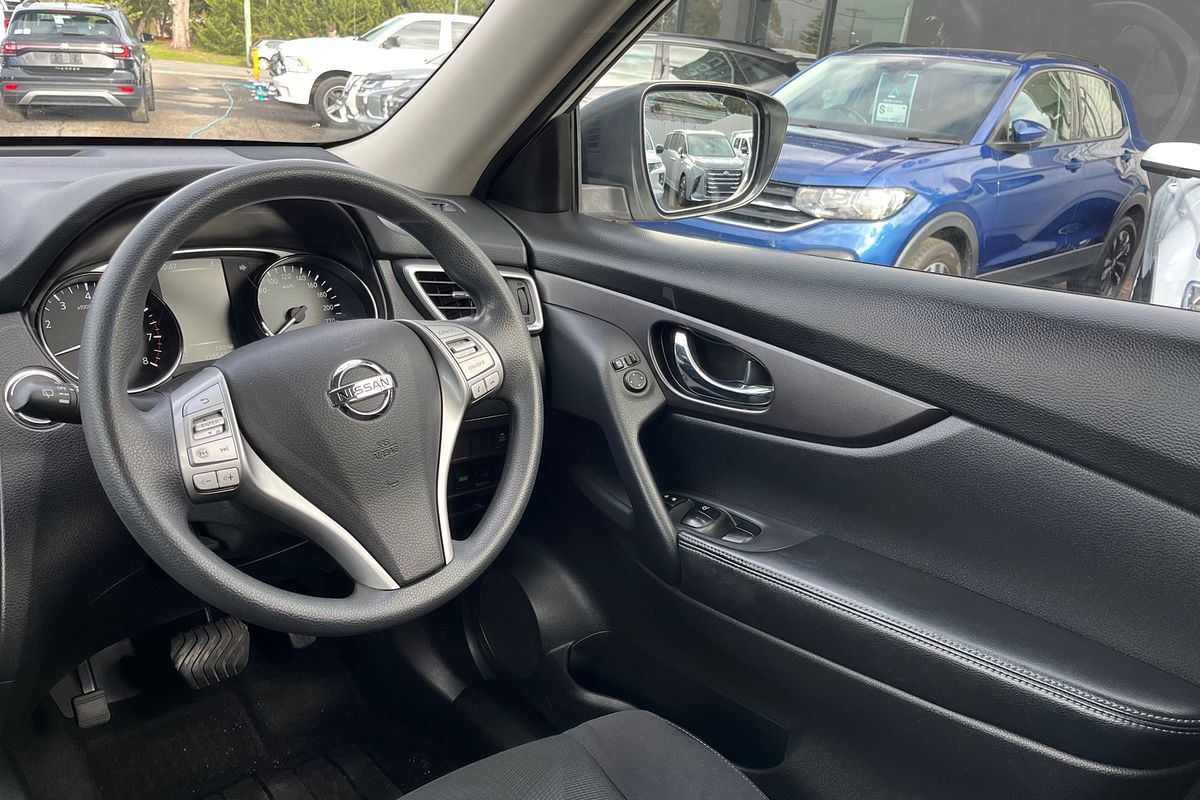 2017 Nissan X-TRAIL ST T32