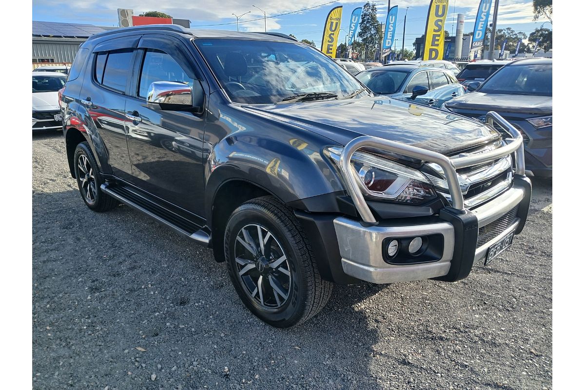 2020 Isuzu MU-X LS-T