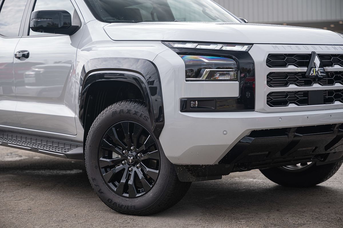 2026 Mitsubishi Triton GSR MV 4X4