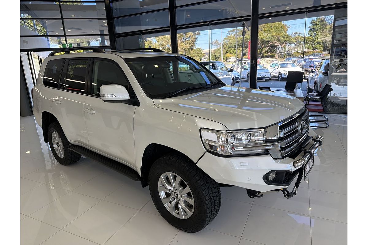 2017 Toyota Landcruiser VX VDJ200R