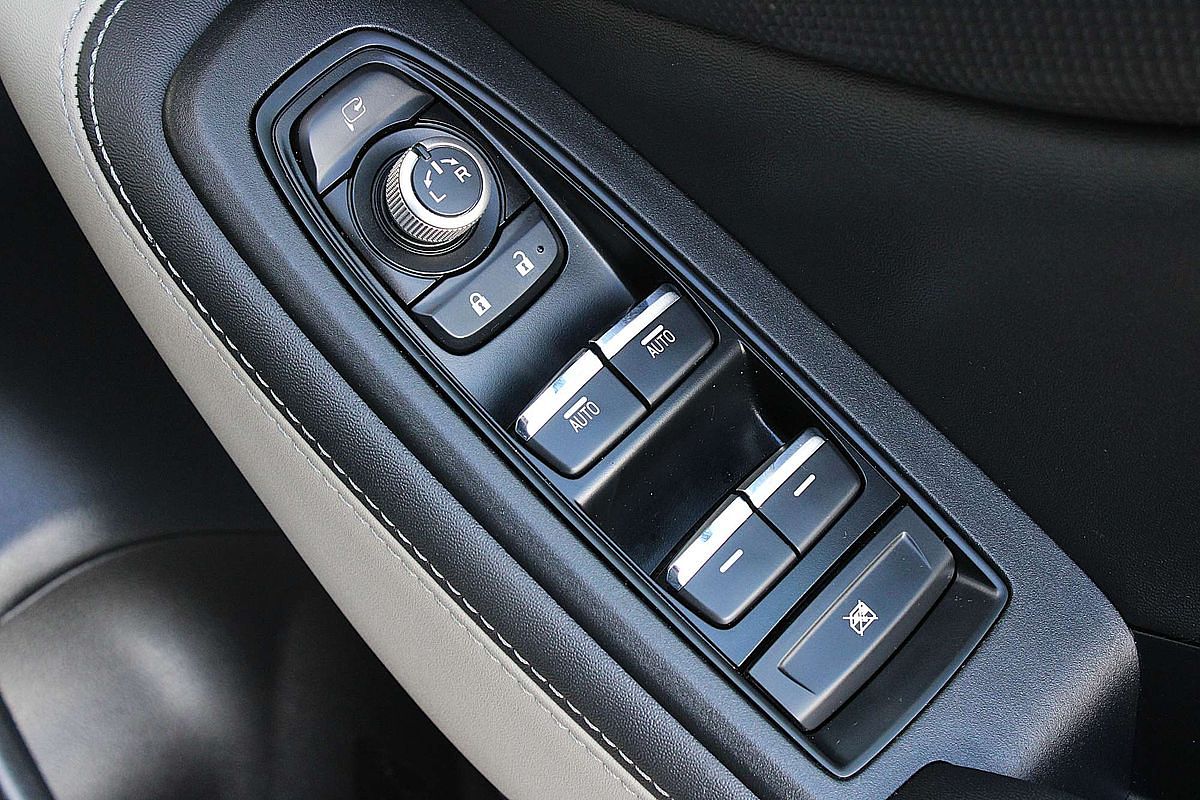 2023 Subaru Forester 2.5i-S S5
