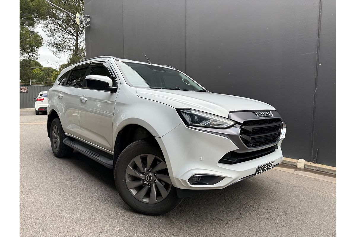2023 Isuzu MU-X LS-U