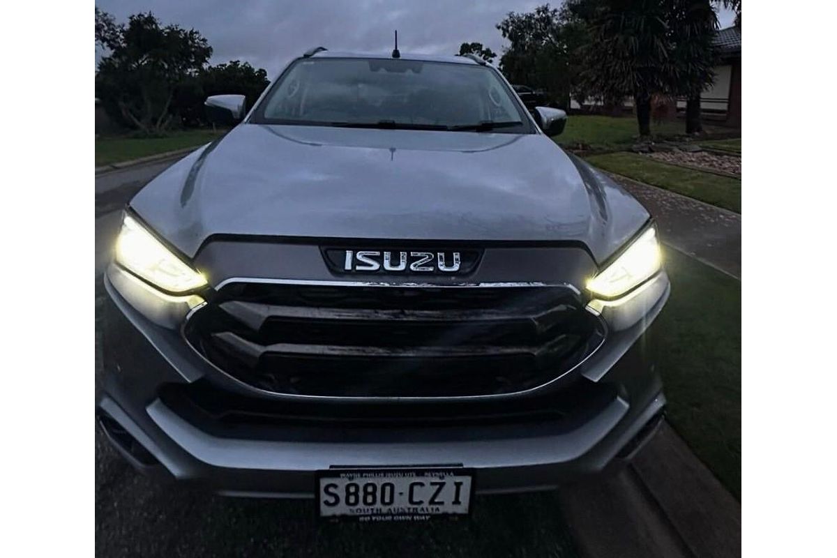 2023 Isuzu MU-X LS-T