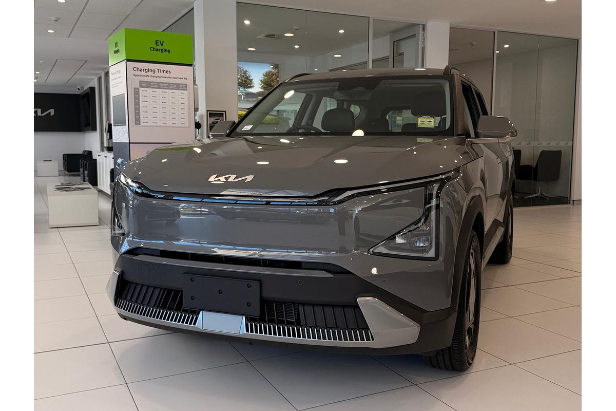 2026 Kia EV5 Air Standard Range OVc