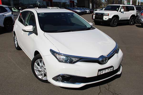 2016 Toyota Corolla Ascent Sport ZRE182R