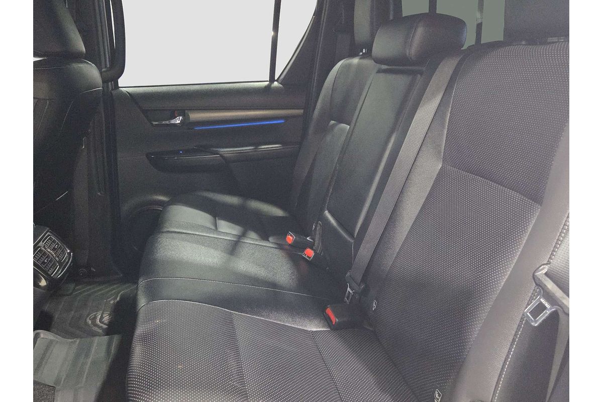 2021 Toyota Hilux Rogue GUN126R 4X4 image 5