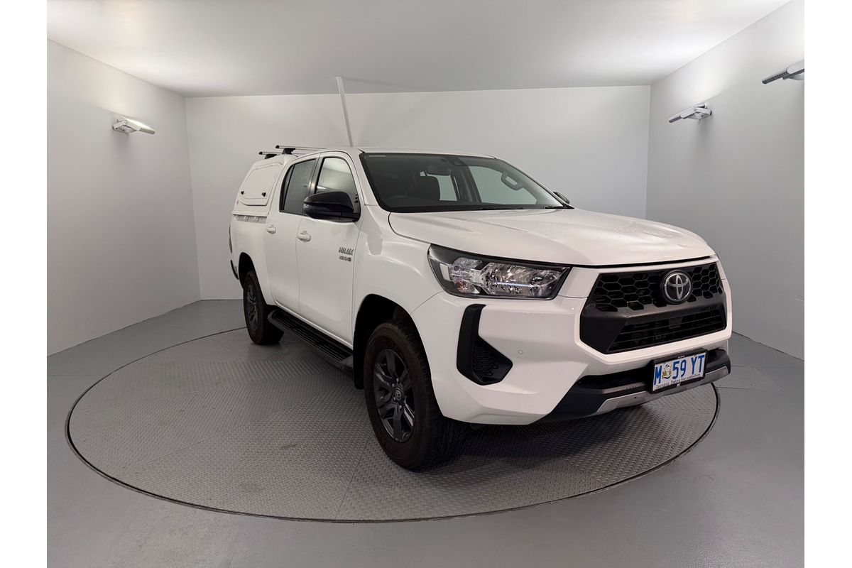 2025 Toyota Hilux SR GUN126R 4X4