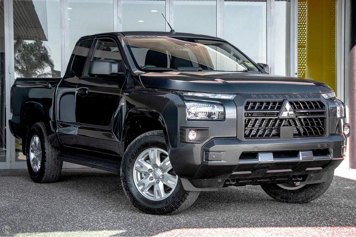2026 Mitsubishi Triton GLX+ MV 4X4
