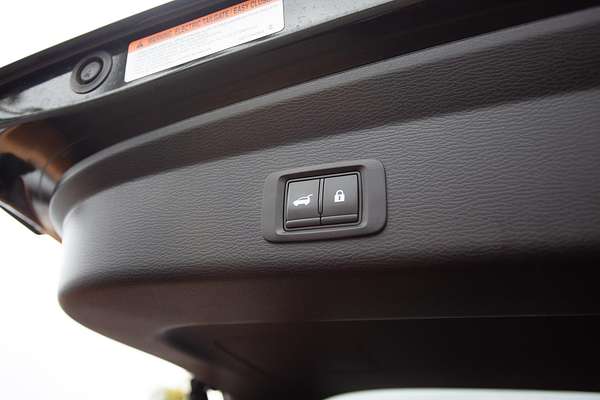 2022 Mitsubishi Outlander Exceed ZM thumb-16