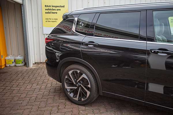2022 Mitsubishi Outlander Exceed ZM thumb-20