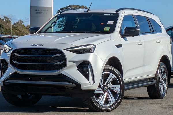 2026 Isuzu MU-X LS-T