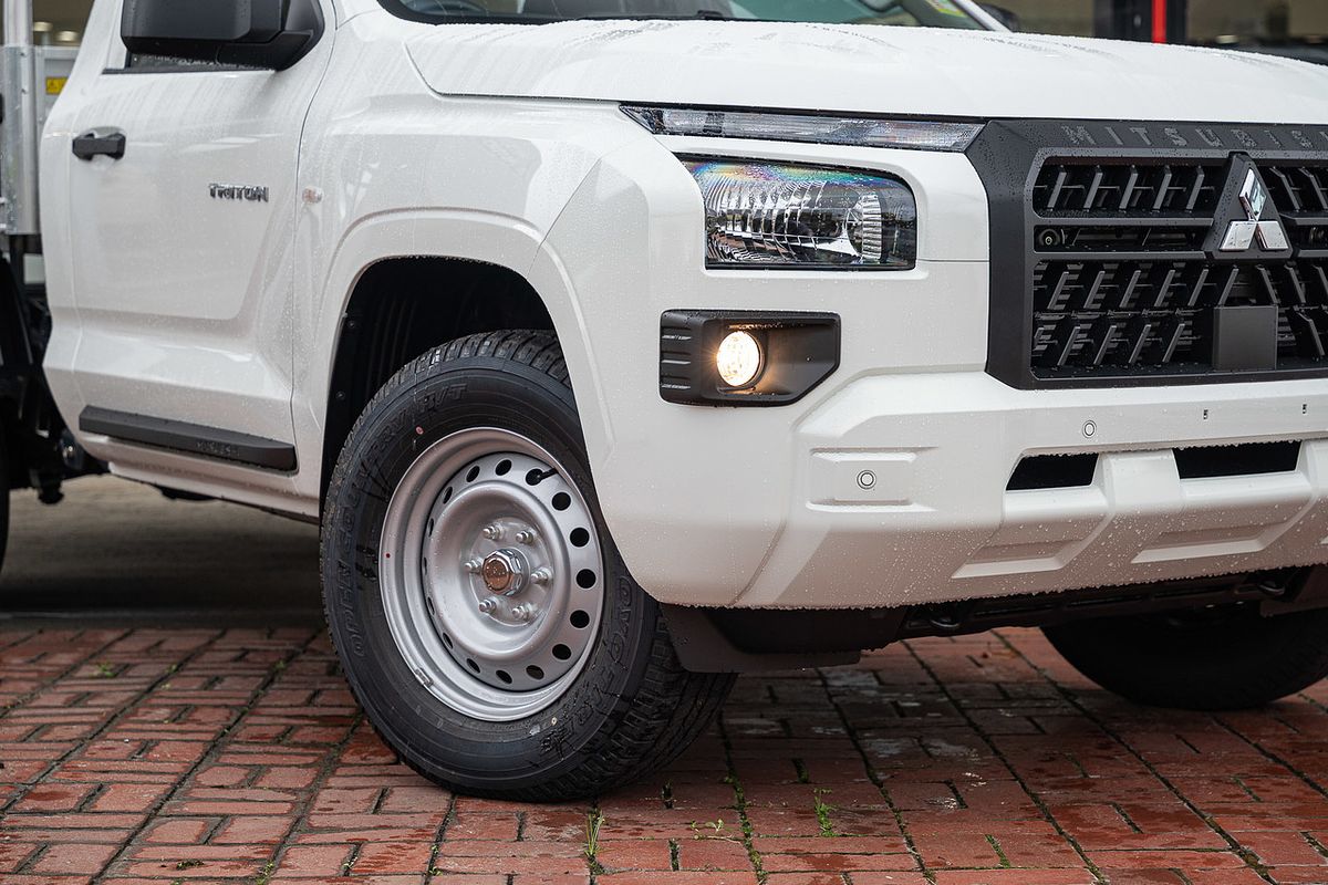 2026 Mitsubishi Triton GLX MV Rear Wheel Drive