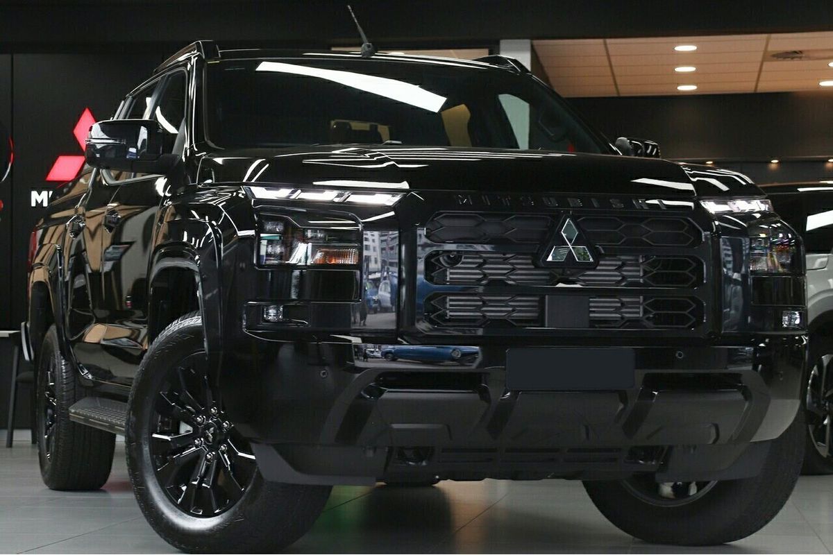 2026 Mitsubishi Triton GSR MV 4X4