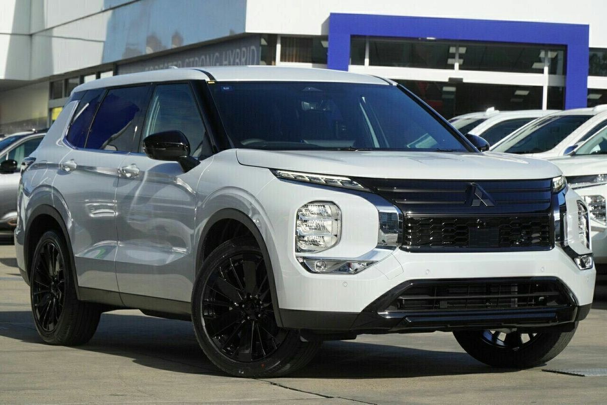 2026 Mitsubishi Outlander Black Edition ZM