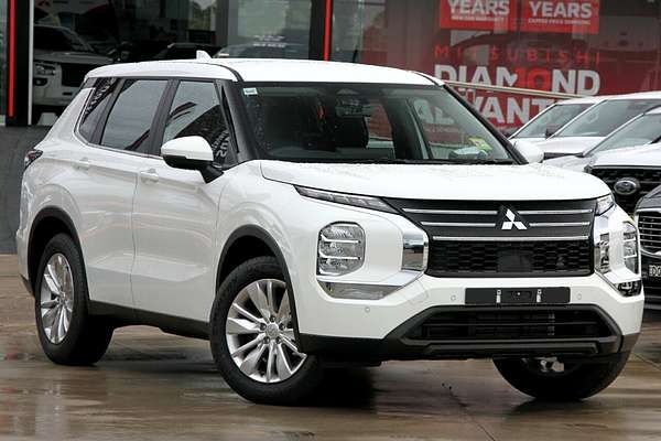 2026 Mitsubishi Outlander ES ZM