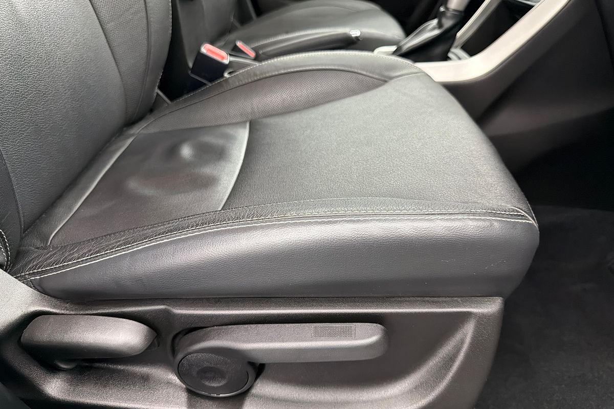 2020 Suzuki S-Cross Turbo Prestige JY