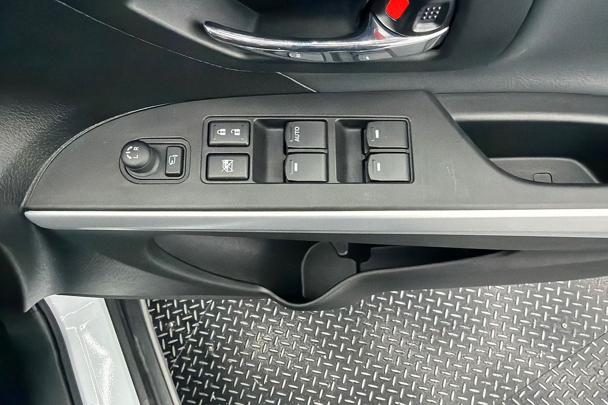 2020 Suzuki S-Cross Turbo Prestige JY