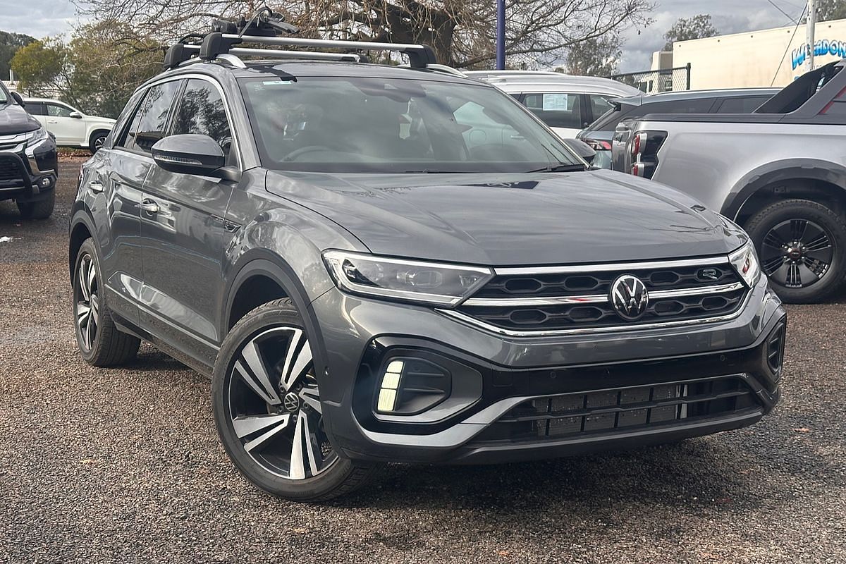 2024 Volkswagen T-Roc 140TSI R-Line D11
