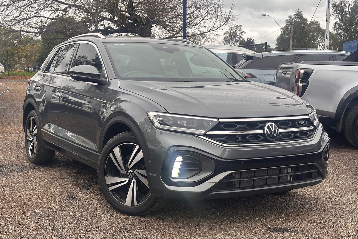 2024 Volkswagen T-Roc 140TSI R-Line D11
