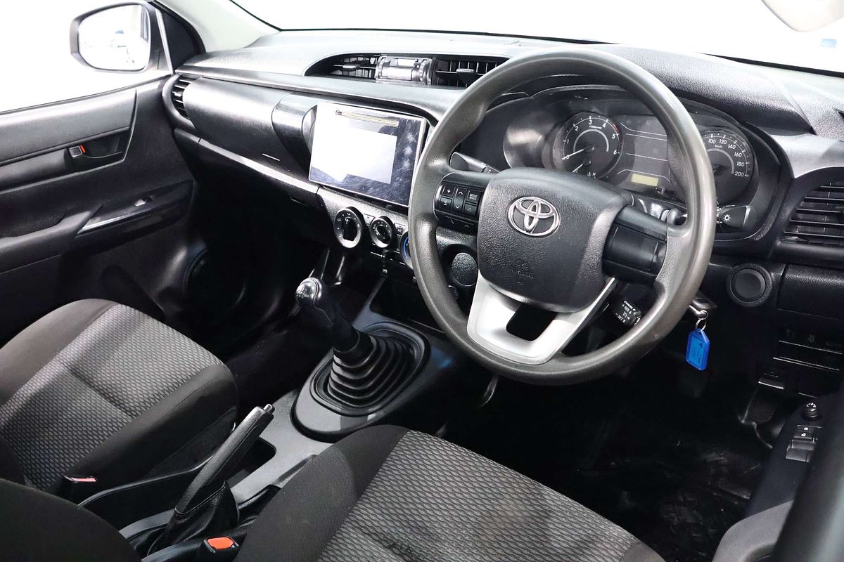 2018 Toyota Hilux Workmate GUN122R Rear Wheel Drive