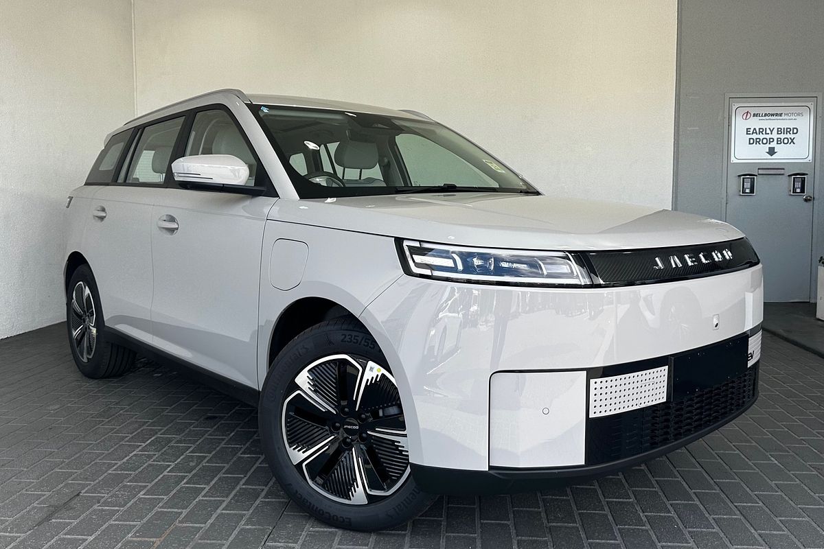 2026 OMODA JAECOO J5 EV Summit