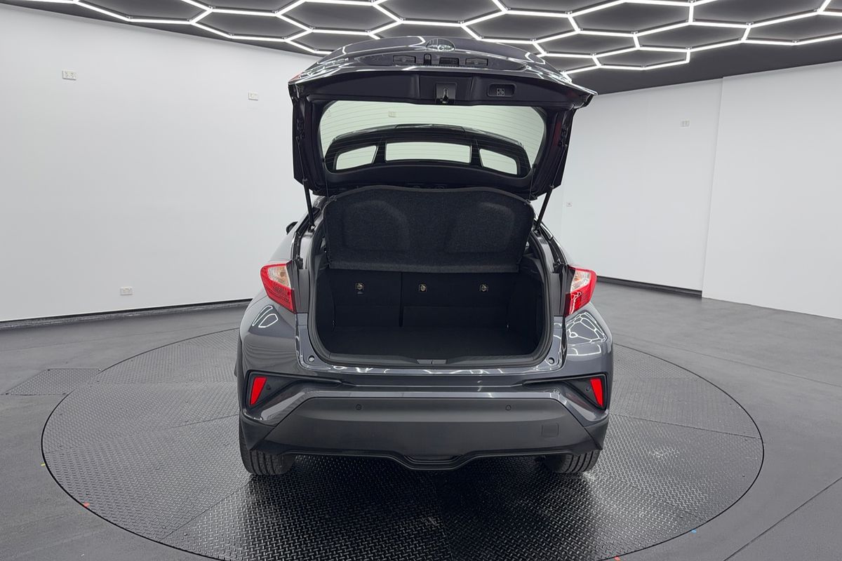 2021 Toyota C-HR GXL NGX10R