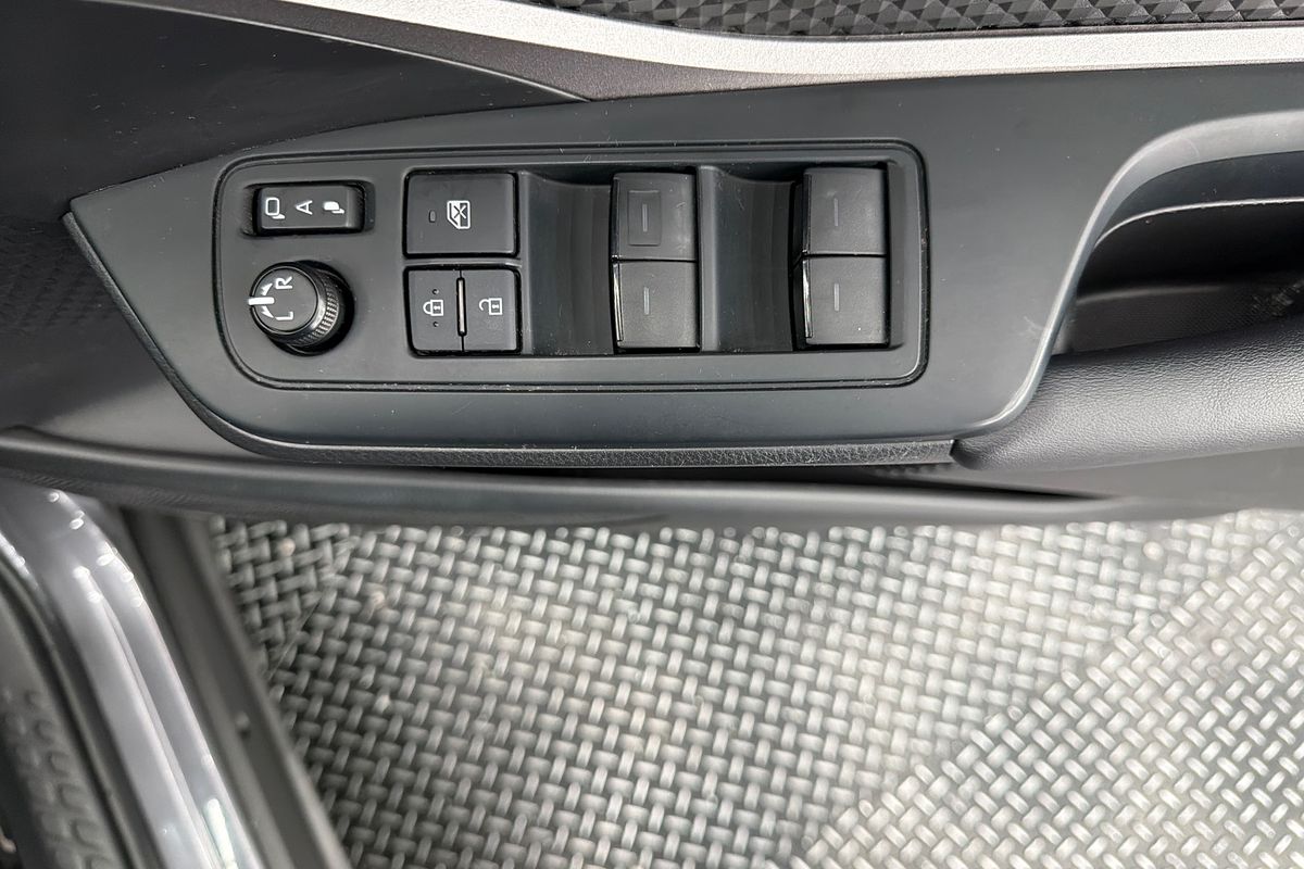 2021 Toyota C-HR GXL NGX10R