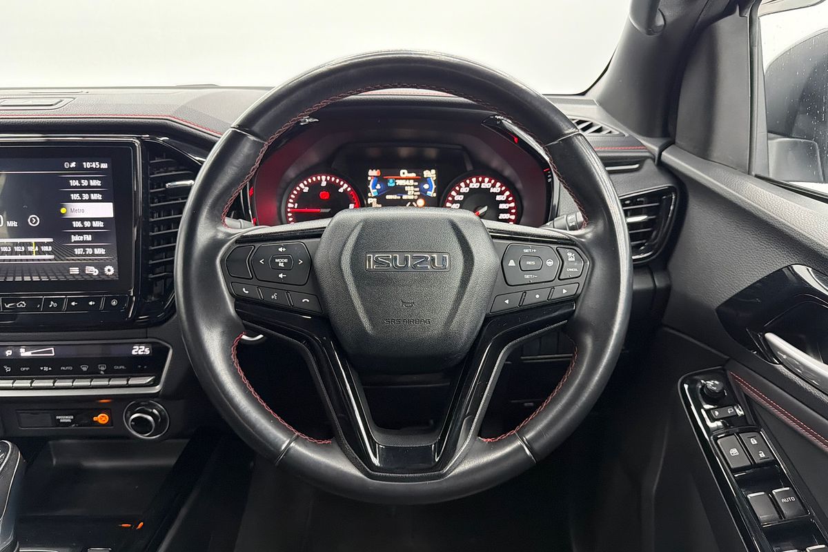 2022 Isuzu D-MAX X-TERRAIN 4X4