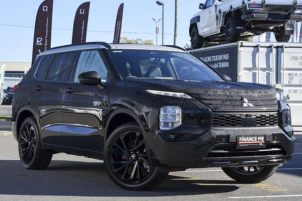 2025 Mitsubishi Outlander PHEV GSR ZM