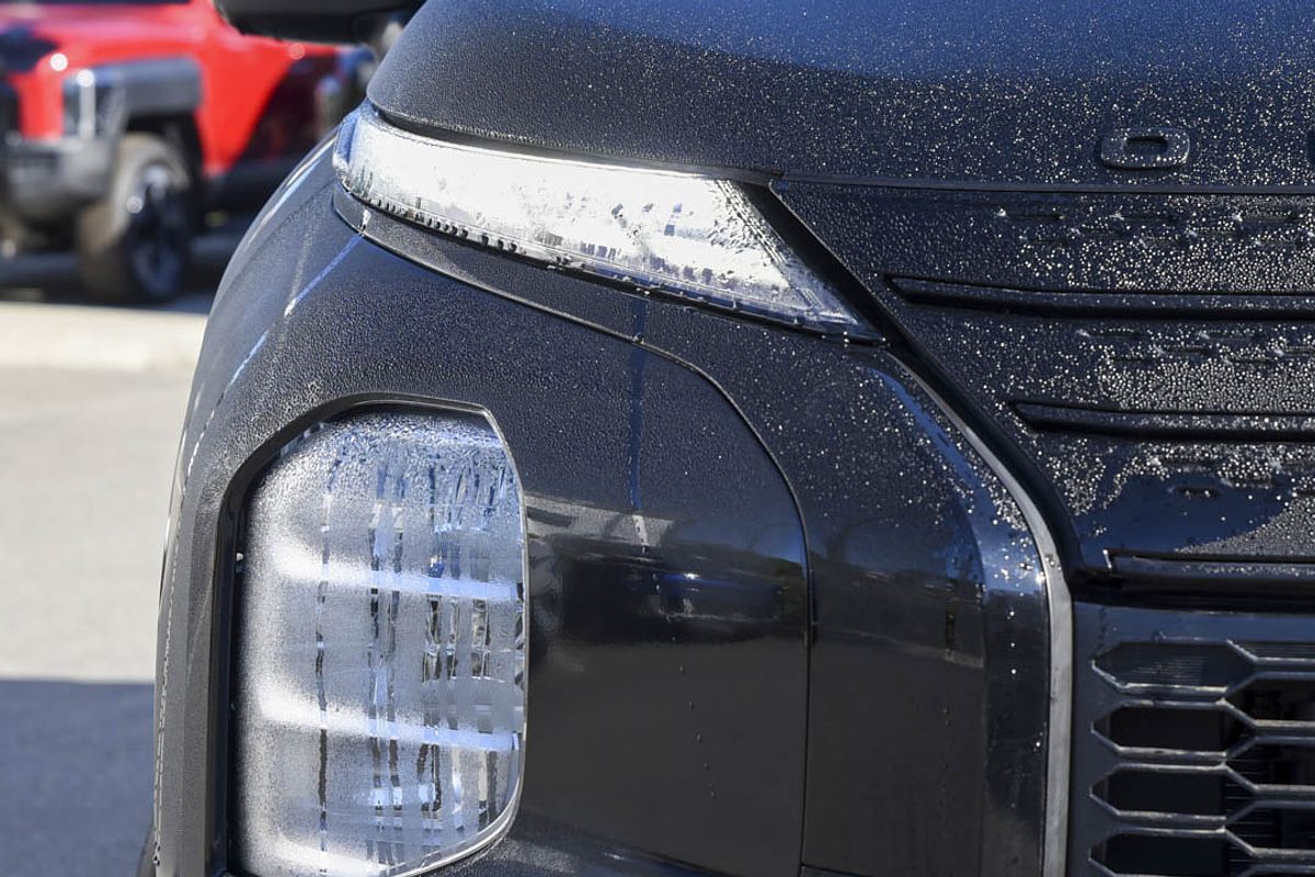 2025 Mitsubishi Outlander PHEV GSR ZM